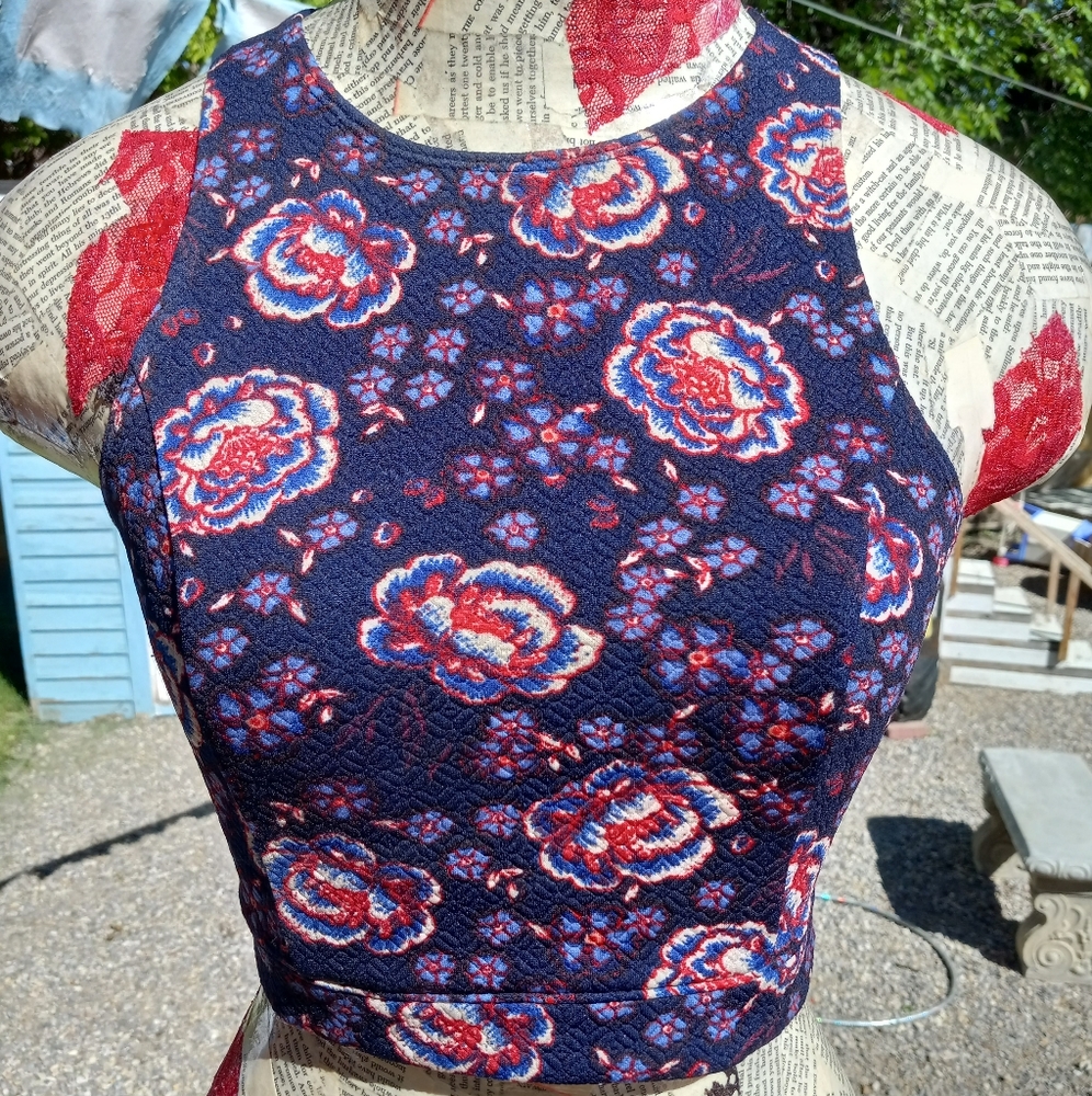 Floral crop top